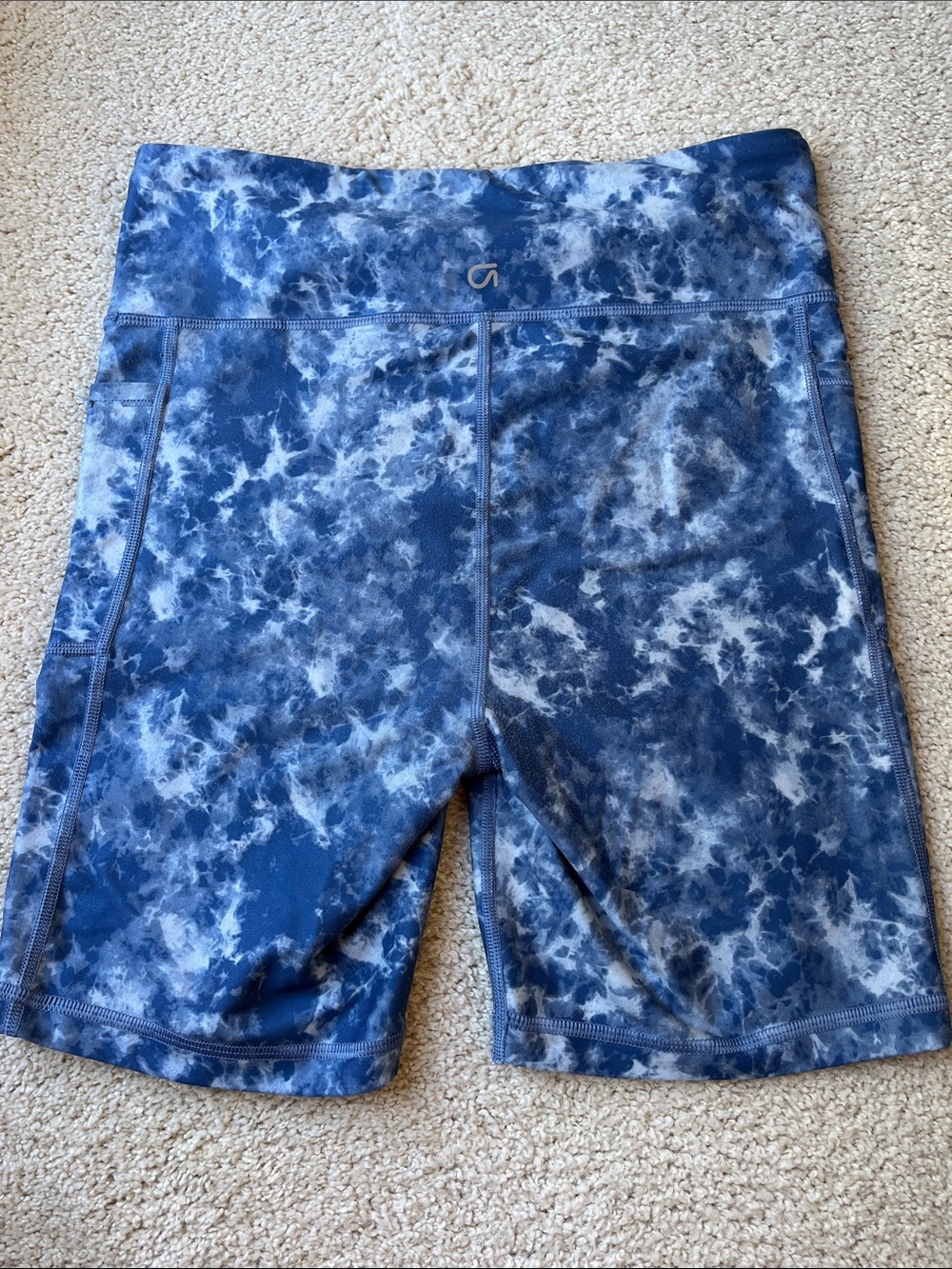 GAP Blue Tie-Dye High-Rise Bike Shorts Size Small - Picture 3 of 6